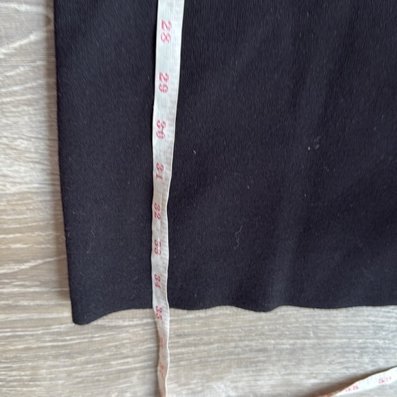 ALICE + OLIVIA Kiki Cut Out Sleeveless Dress in Black - Picture 8 of 13